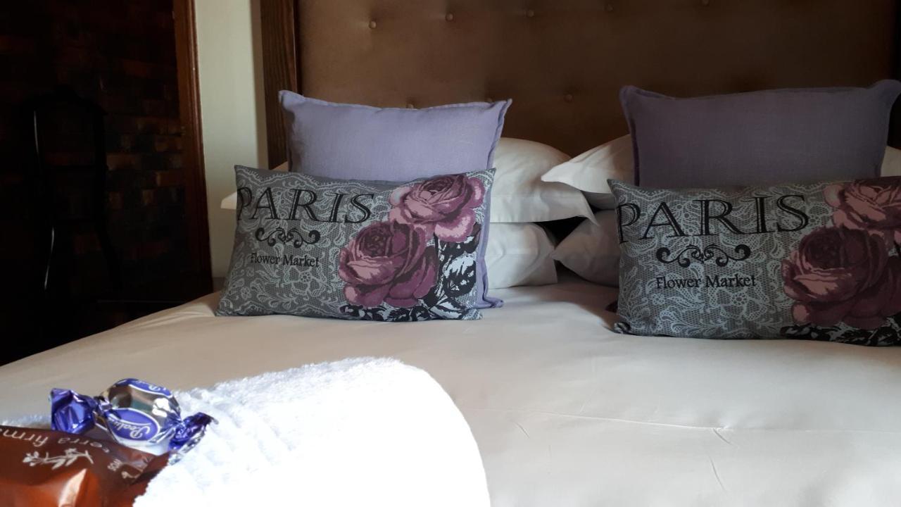 Blue Sea Guest House Ист-Лондон Экстерьер фото